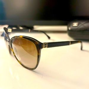 Chanel cat-eye sunglasses in excellent condition with case.